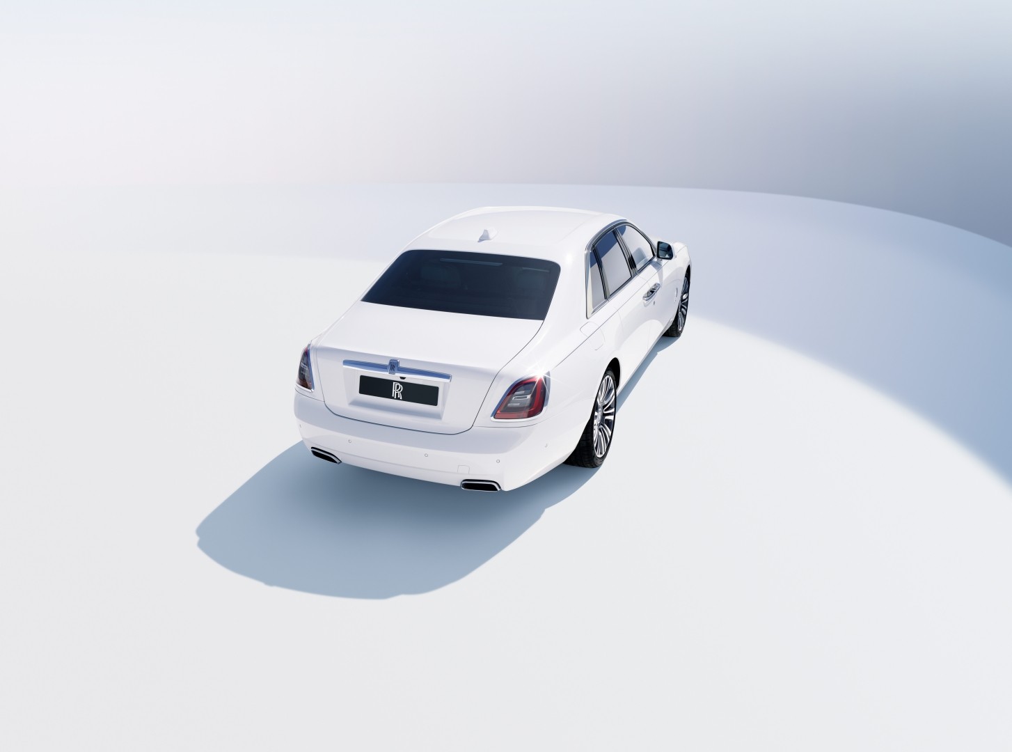 Rolls-Royce Ghost photo 7