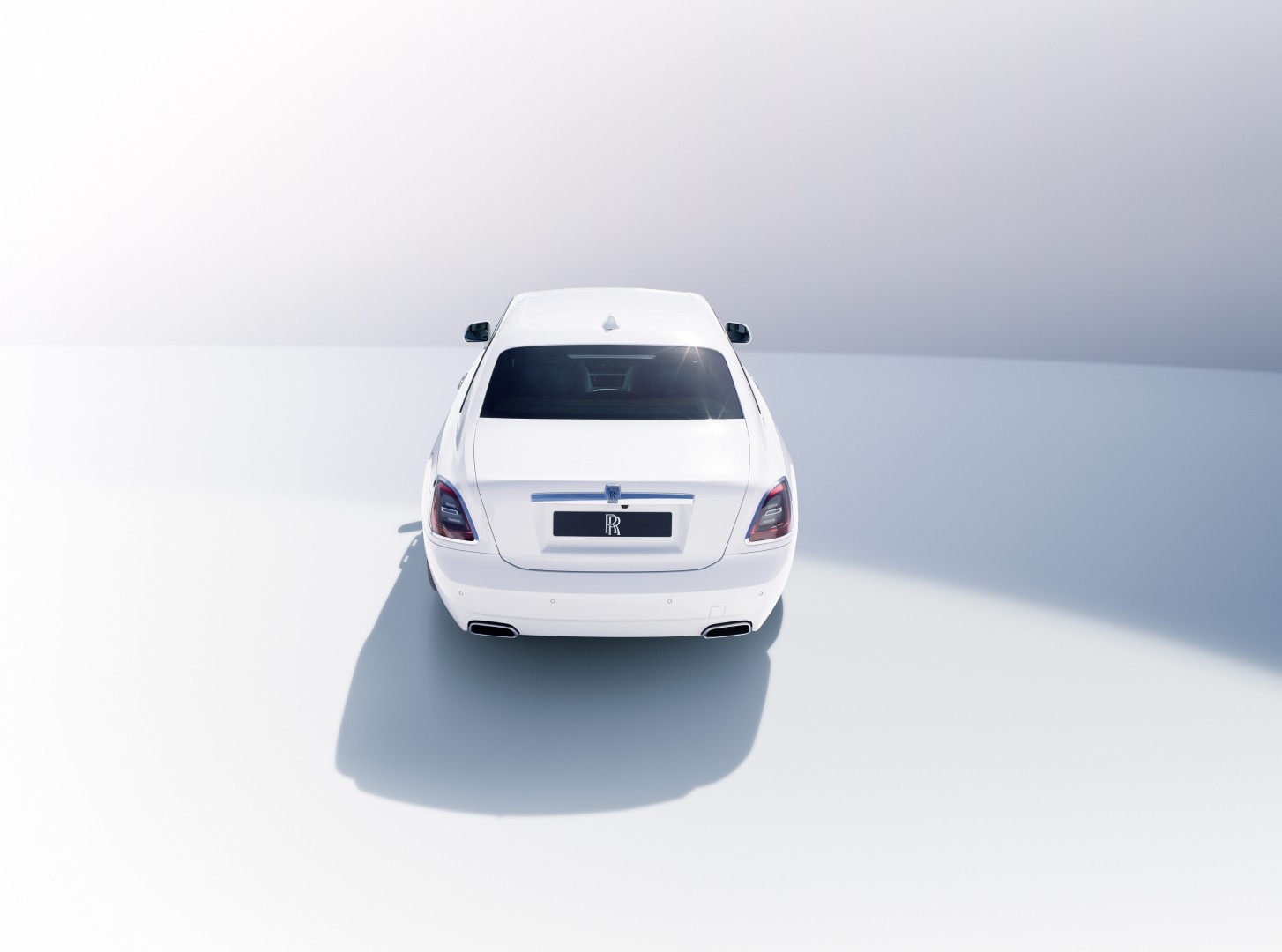 Rolls-Royce Ghost photo 8