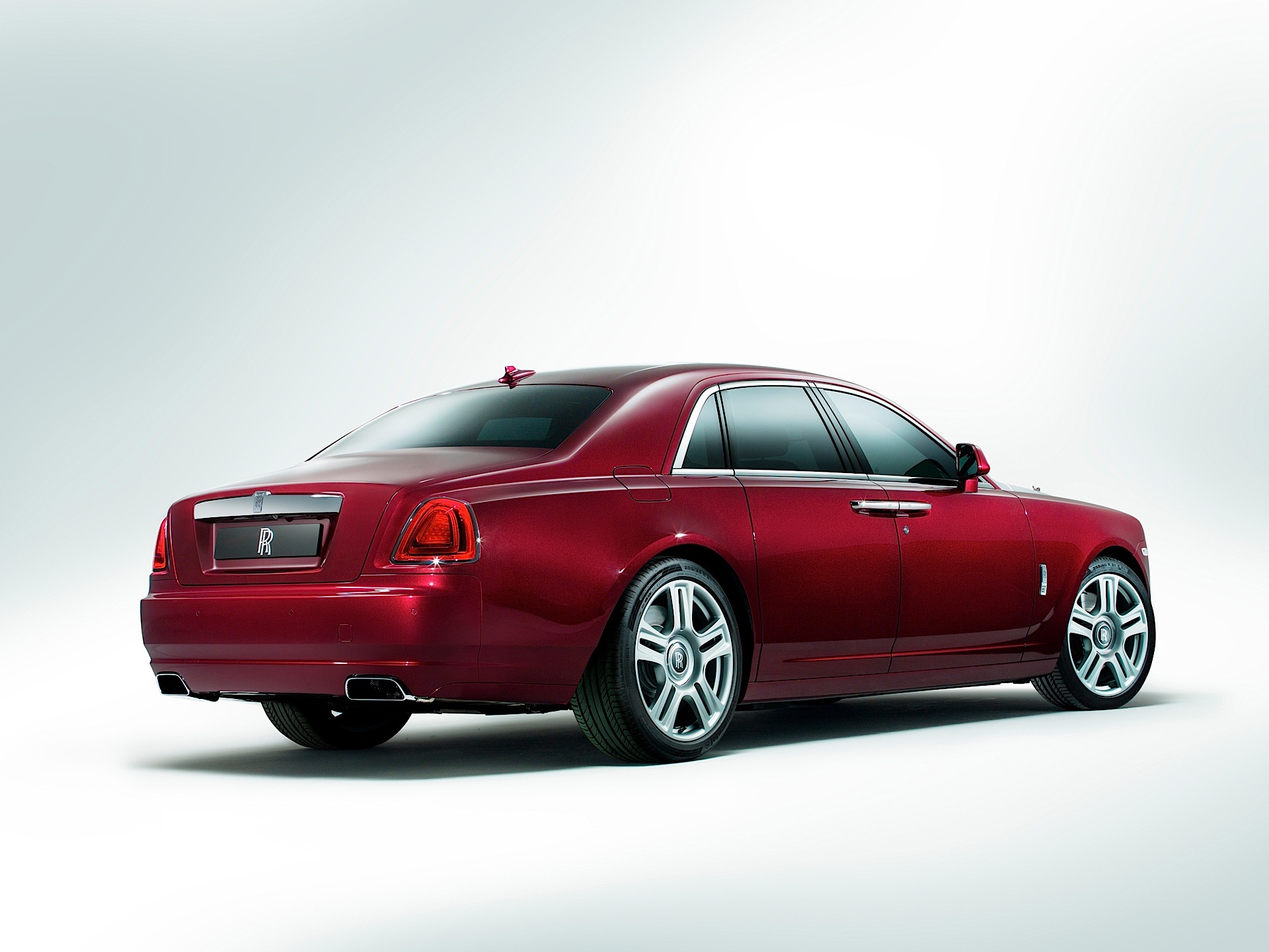 Rolls-Royce Ghost photo 19