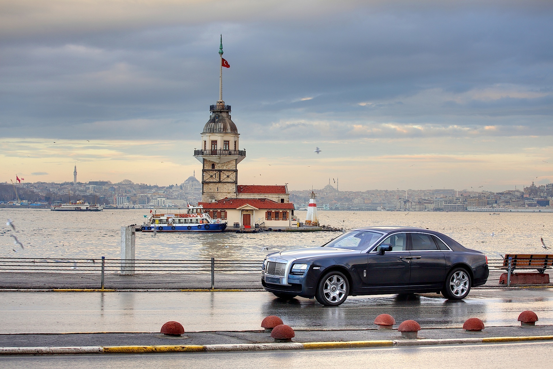 Rolls-Royce Ghost photo 9