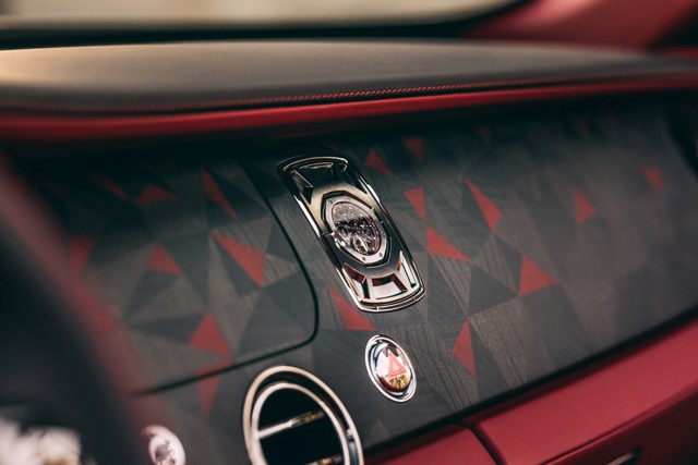 Rolls-Royce La Rose Noire Foto 34