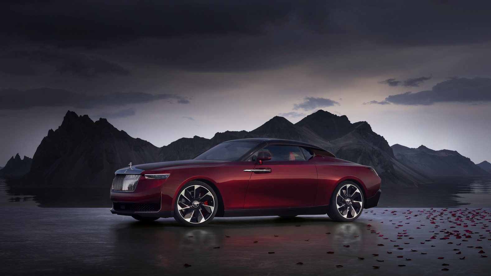 Rolls-Royce La Rose Noire photo 3