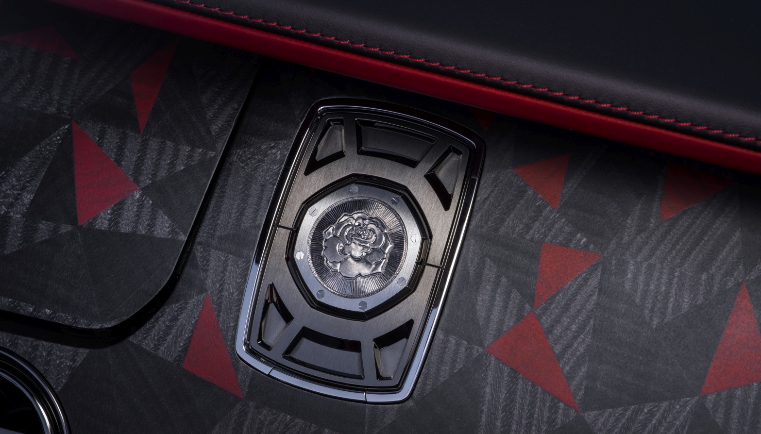 Rolls-Royce La Rose Noire photo 28