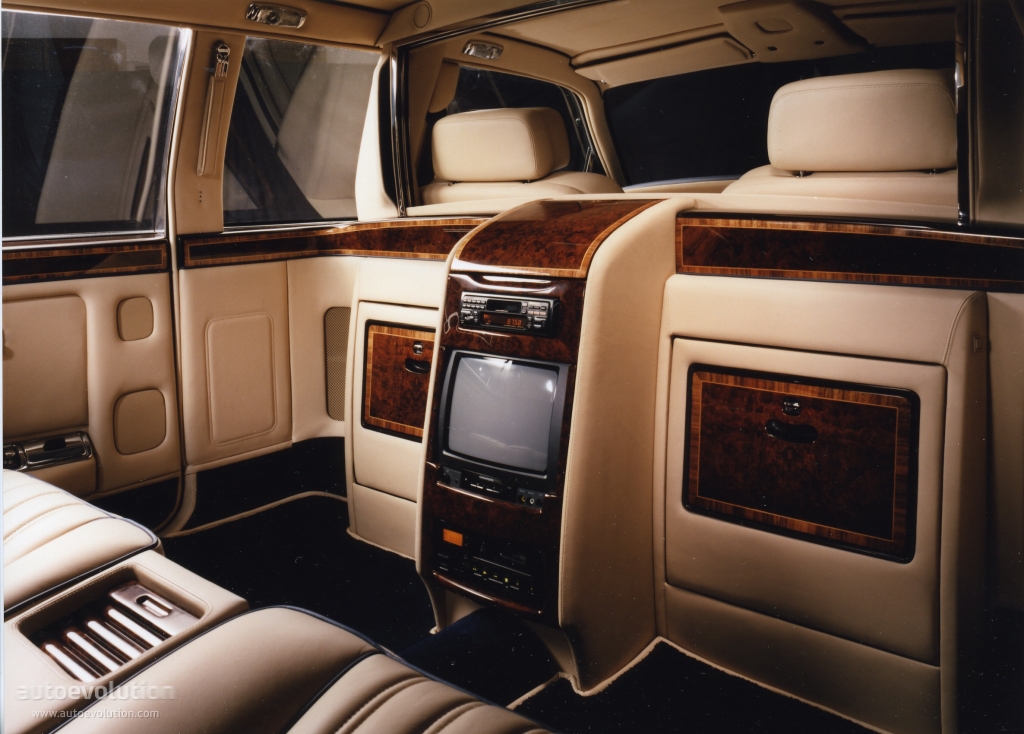 Rolls-Royce Park Ward photo 2