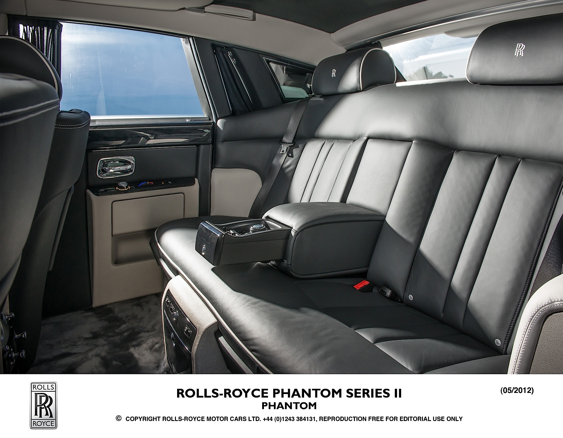 Rolls-Royce Phantom photo 39