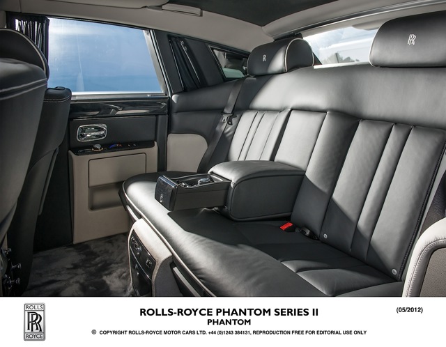 Rolls-Royce Phantom photo 39
