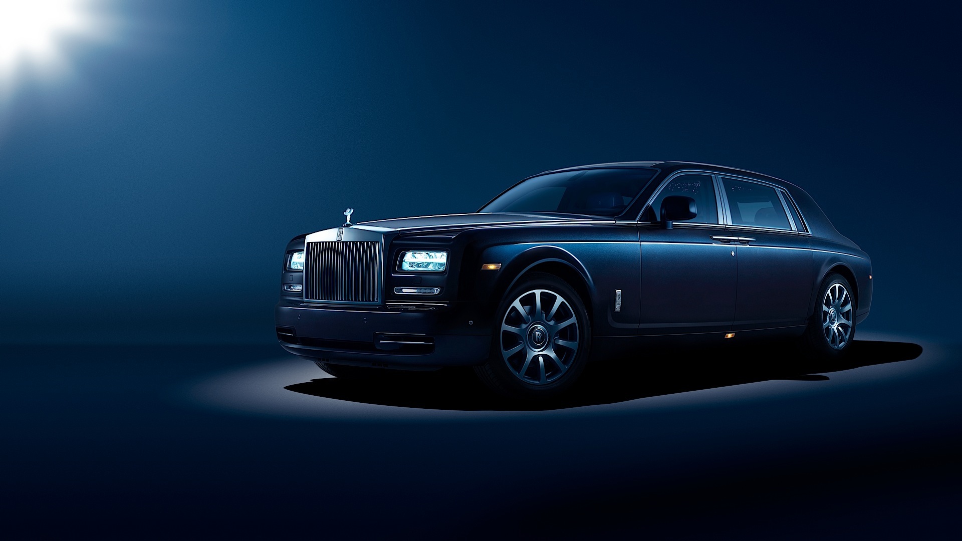 Rolls-Royce Phantom photo 29