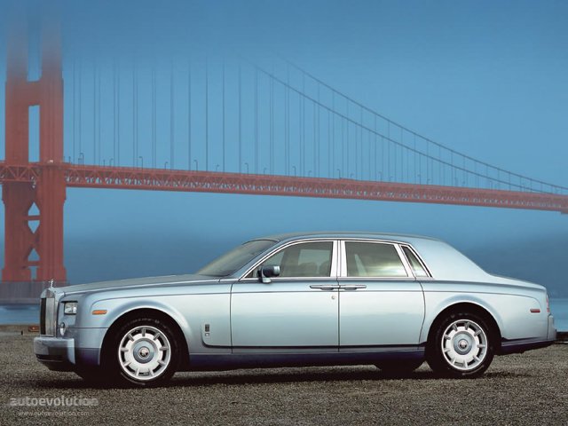 Rolls-Royce Phantom photo 8
