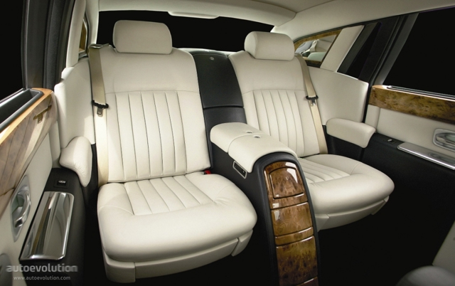 Rolls-Royce Phantom photo 32