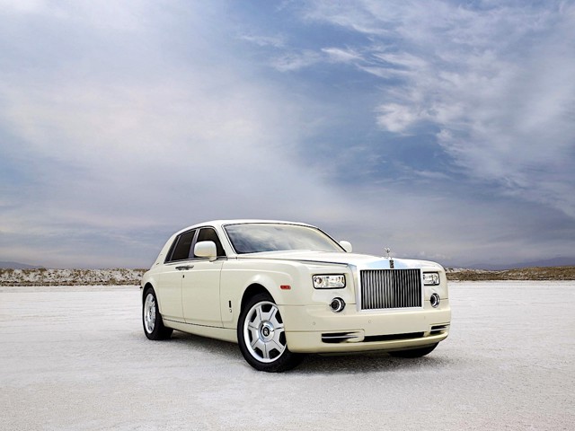 Rolls-Royce Phantom photo 10