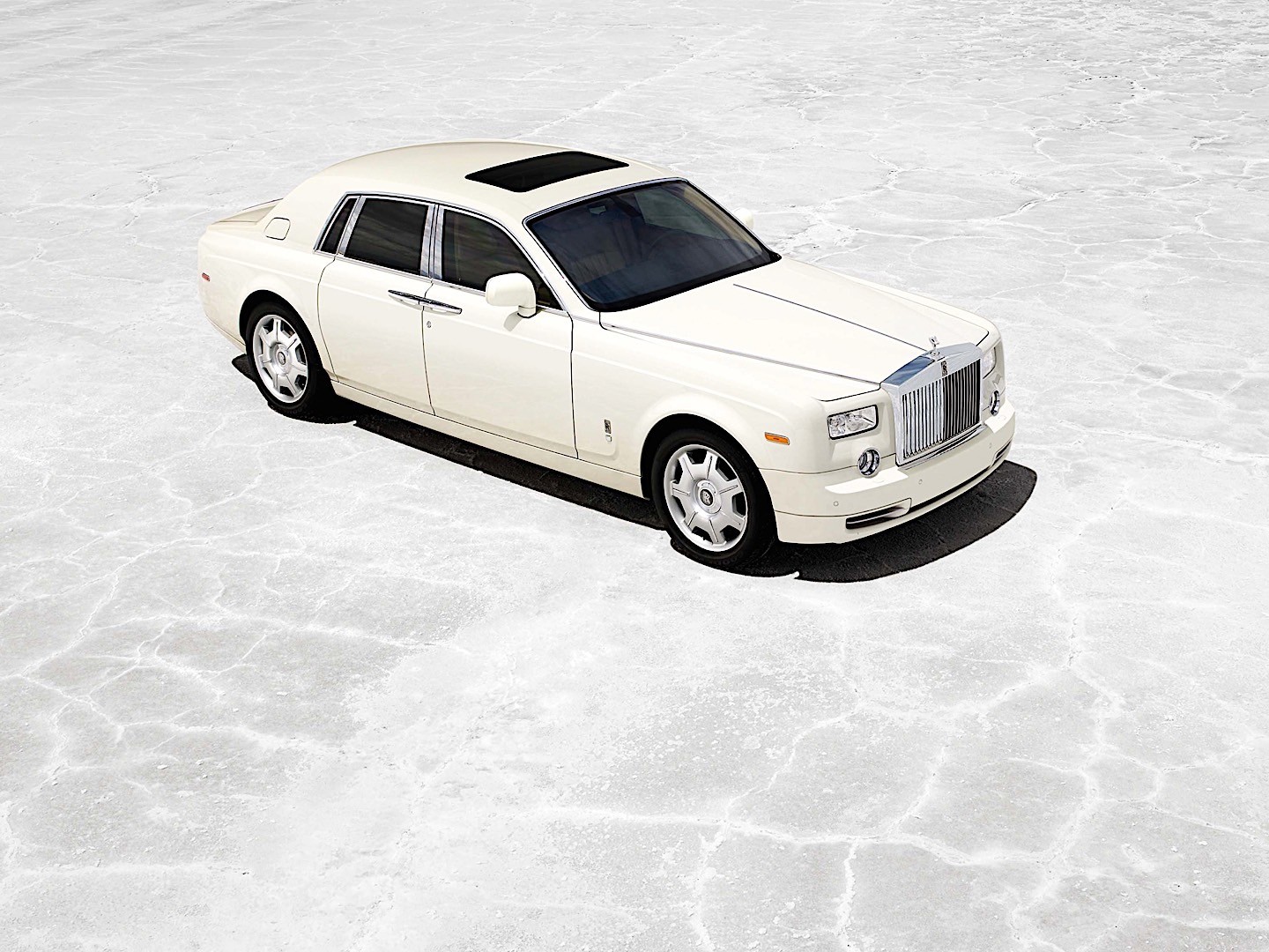 Rolls-Royce Phantom photo 7