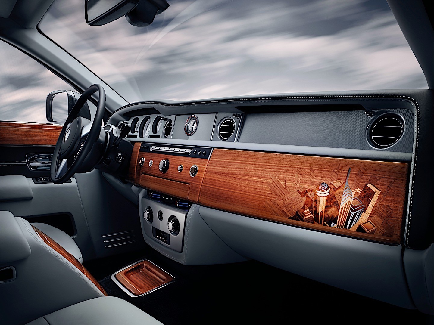 Rolls-Royce Phantom photo 33