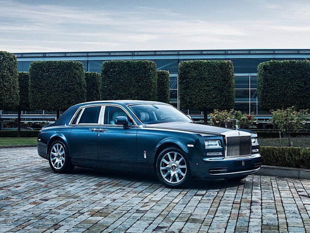 Rolls-Royce Phantom photo 10