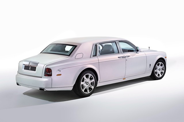 Rolls-Royce Phantom photo 11