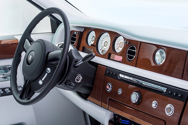 Rolls-Royce Phantom photo 26