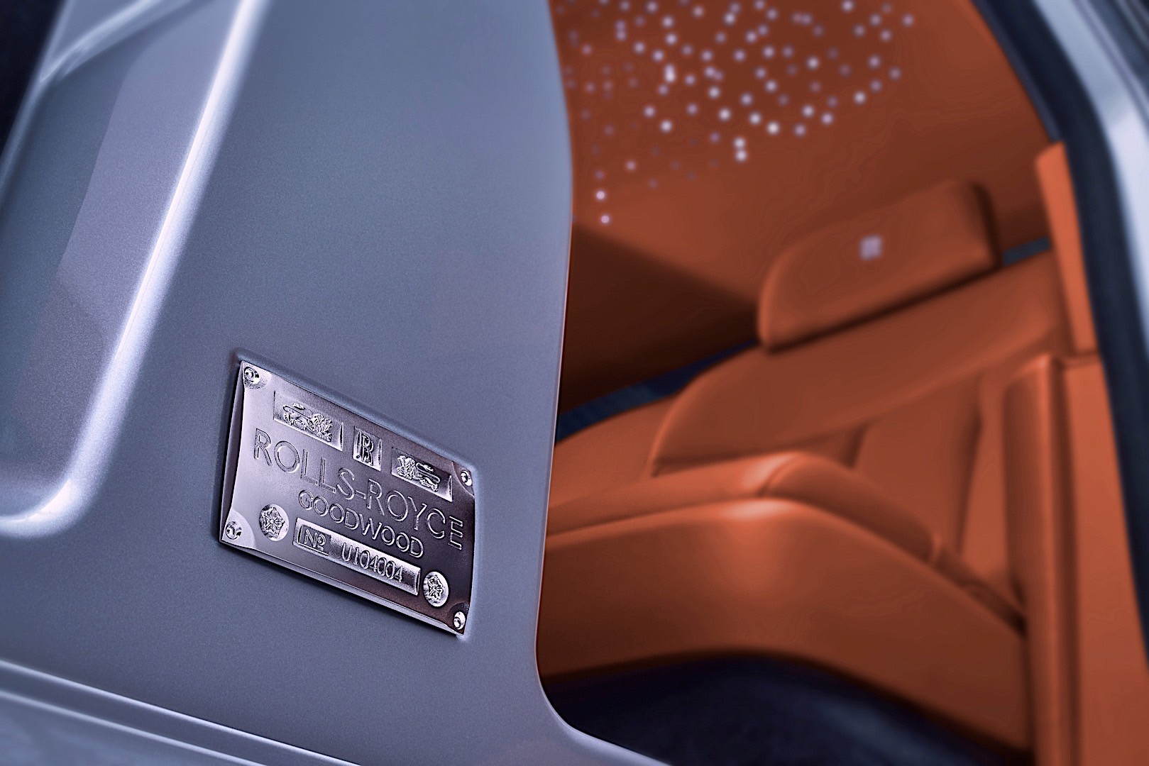 Rolls-Royce Phantom photo 14