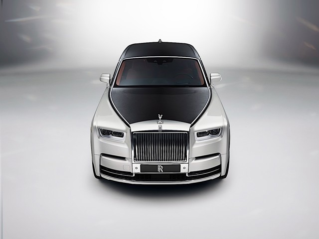 Rolls-Royce Phantom photo 4