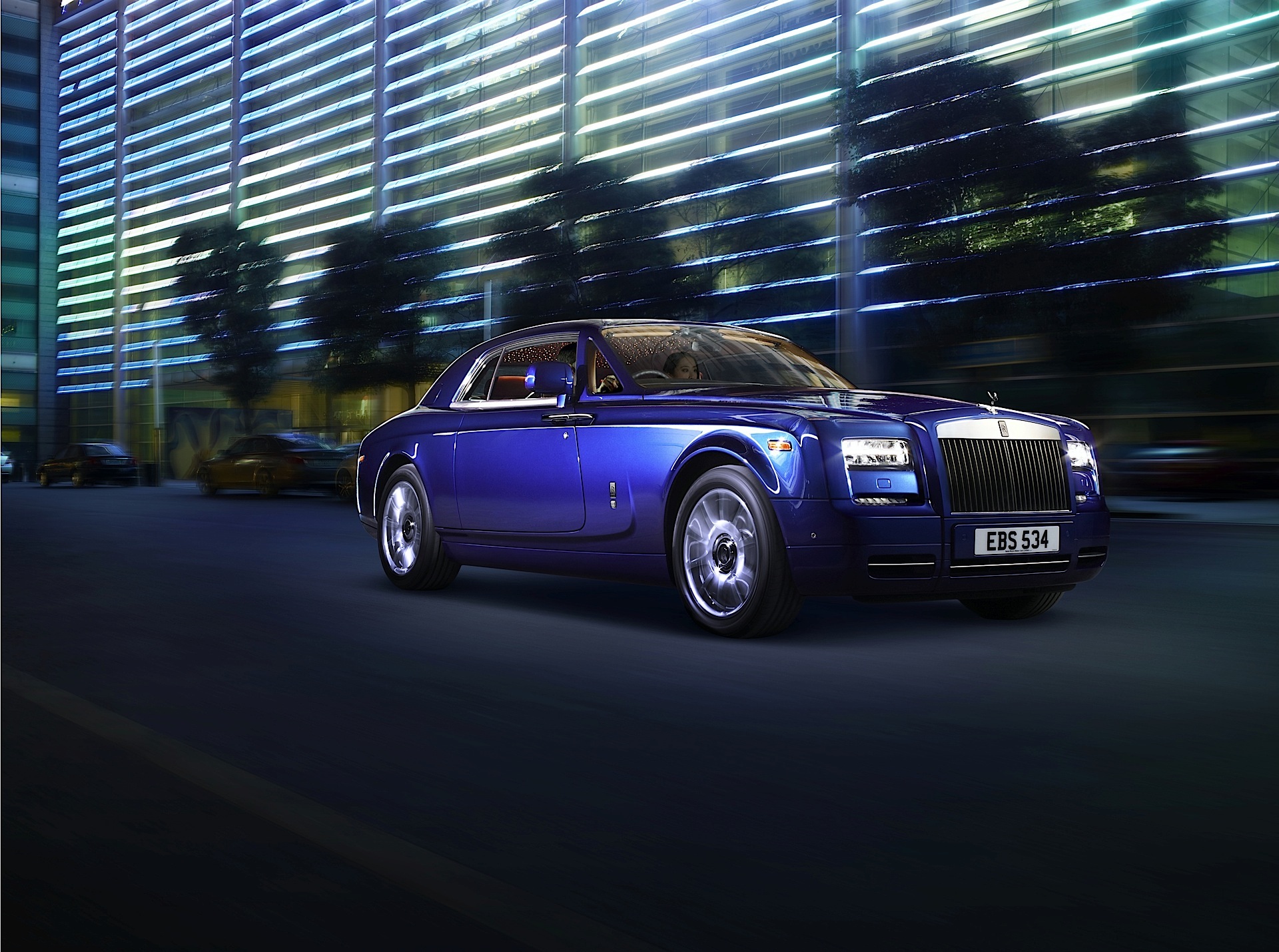 Rolls-Royce Phantom photo 15