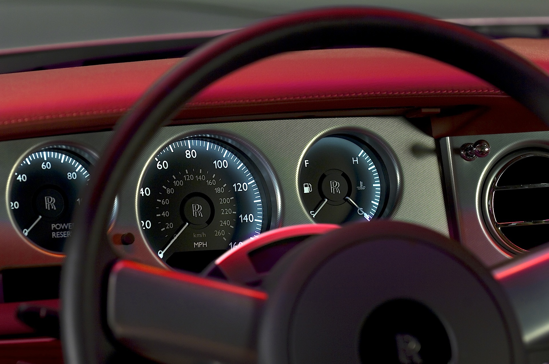 Rolls-Royce Phantom photo 83