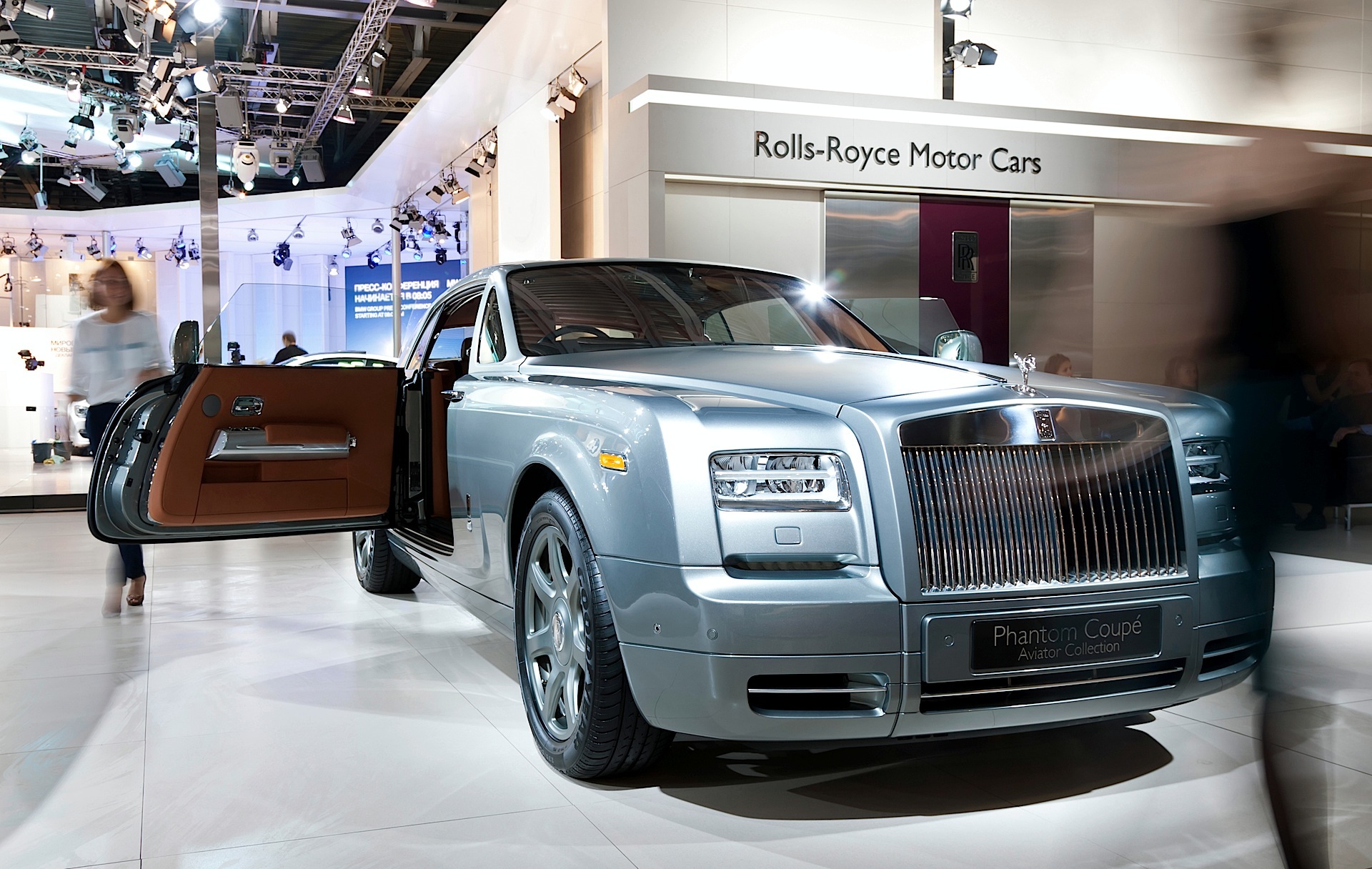 Rolls-Royce Phantom photo 25