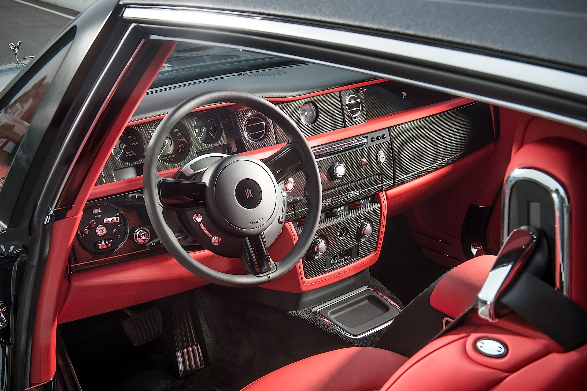 Rolls-Royce Phantom photo 89