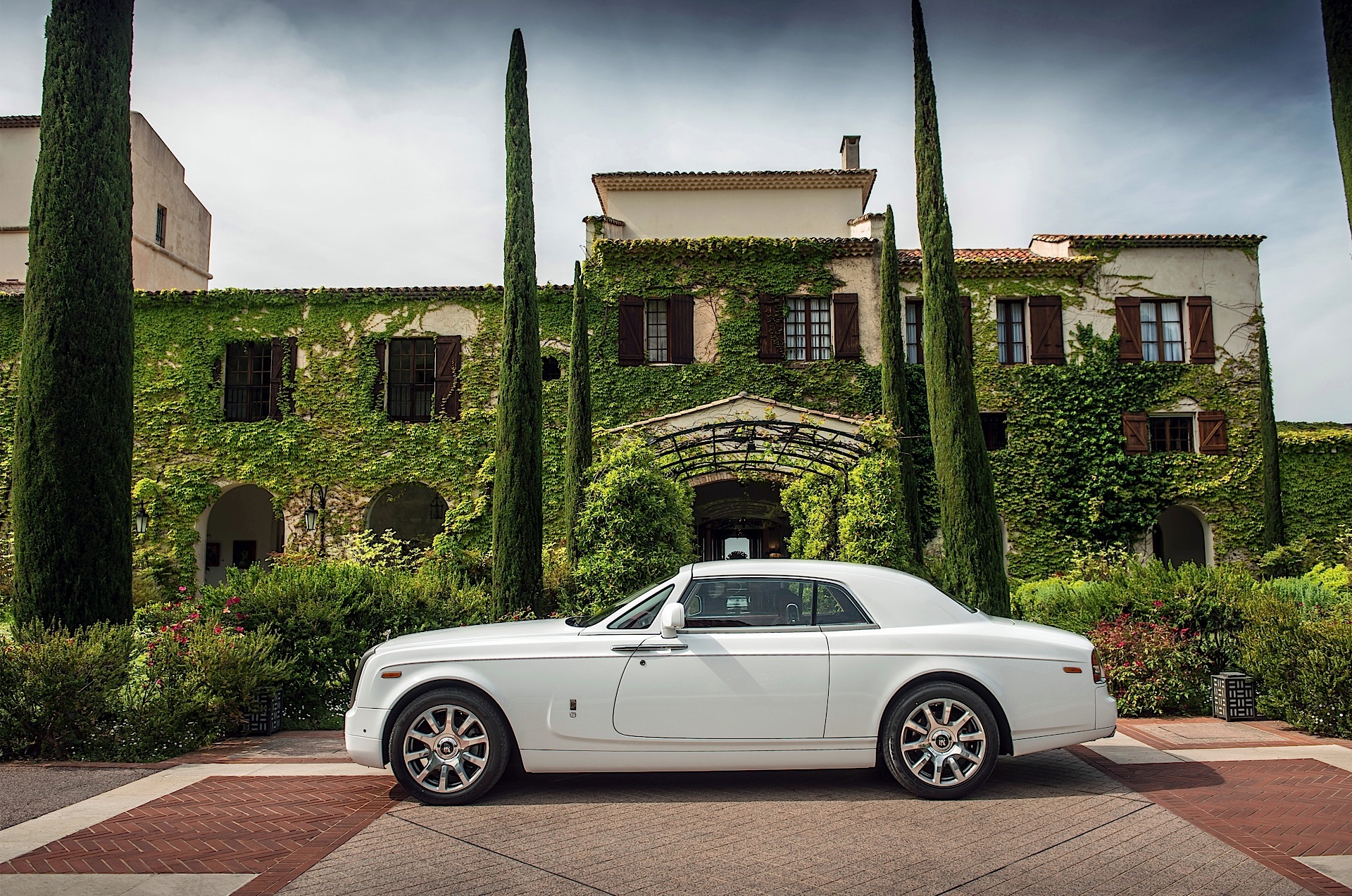 Rolls-Royce Phantom photo 36