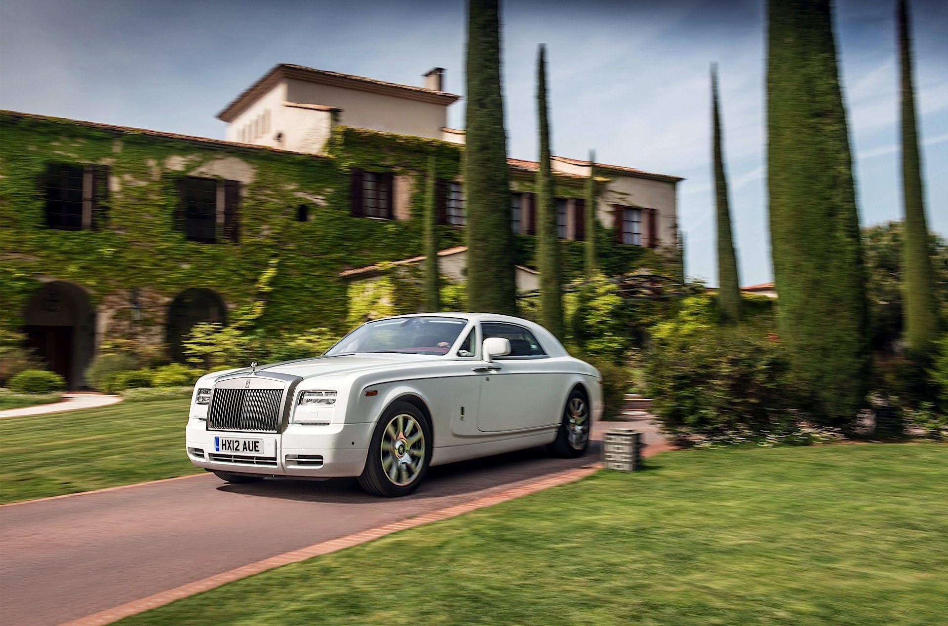 Rolls-Royce Phantom photo 37