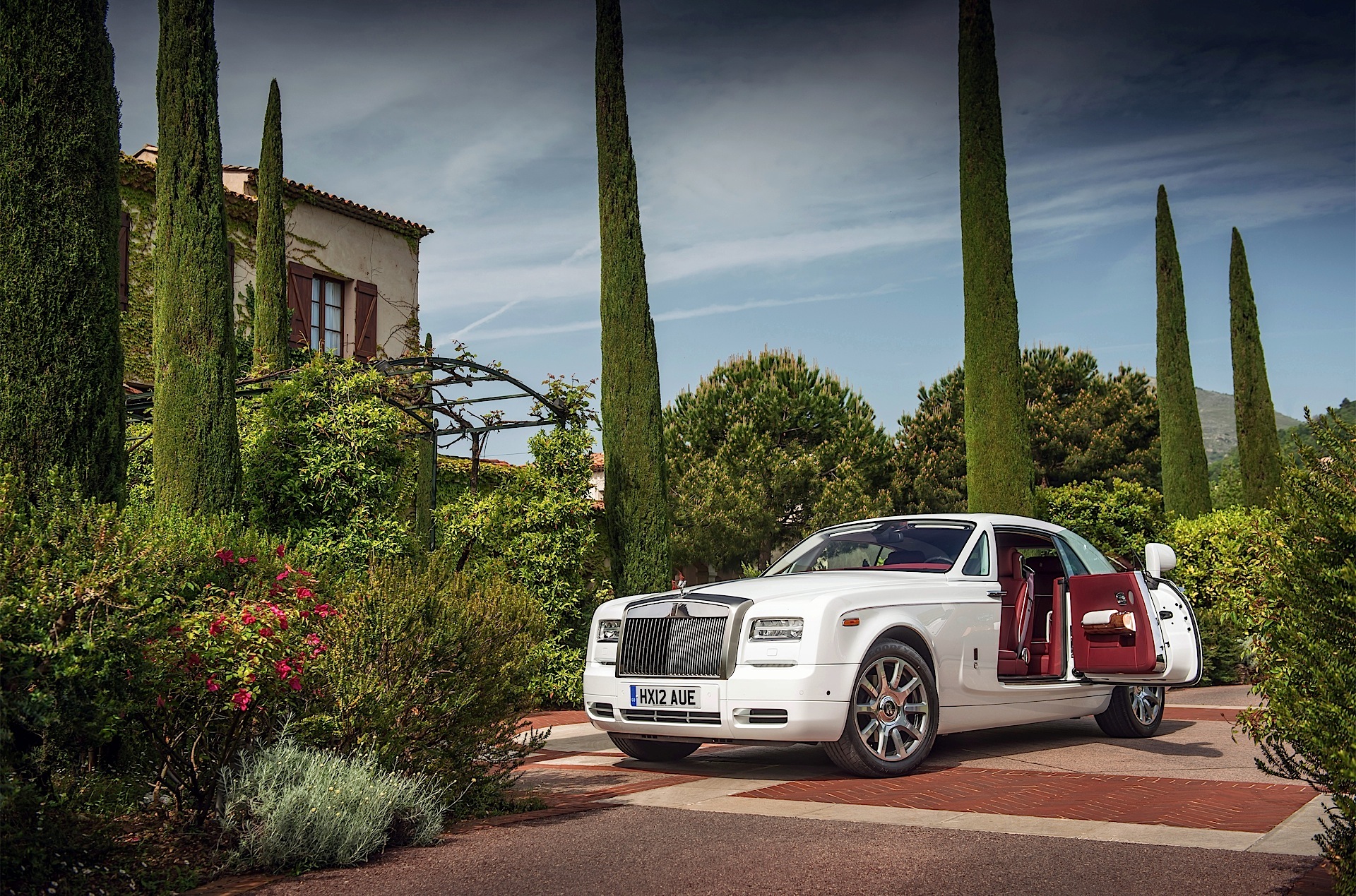 Rolls-Royce Phantom photo 39