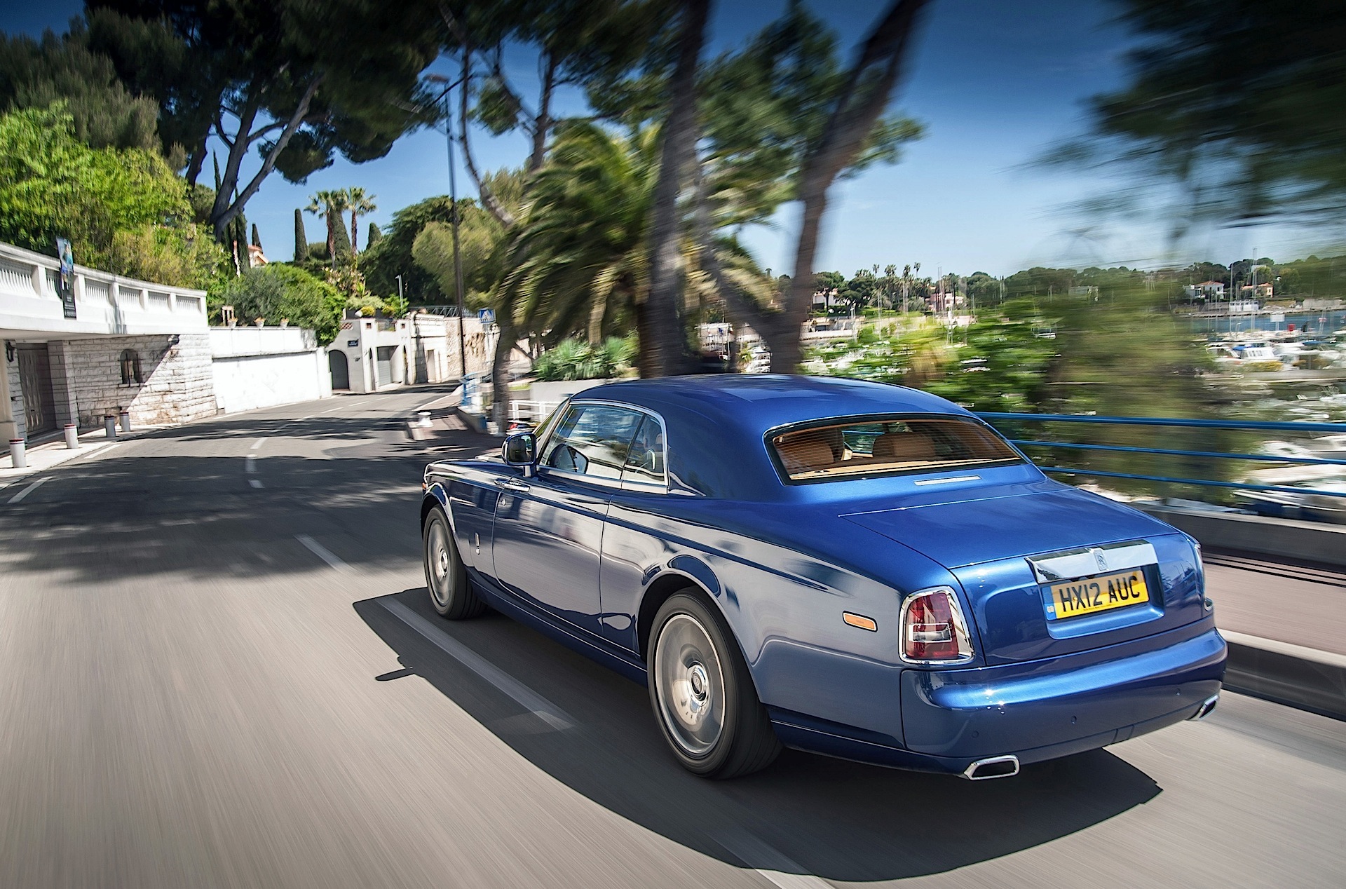 Rolls-Royce Phantom photo 52