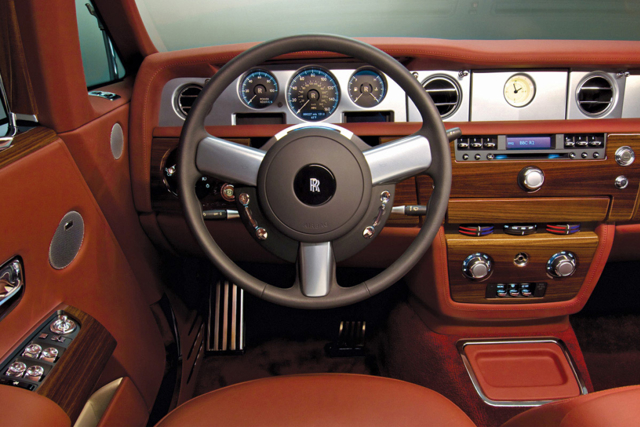 Rolls-Royce Phantom photo 70