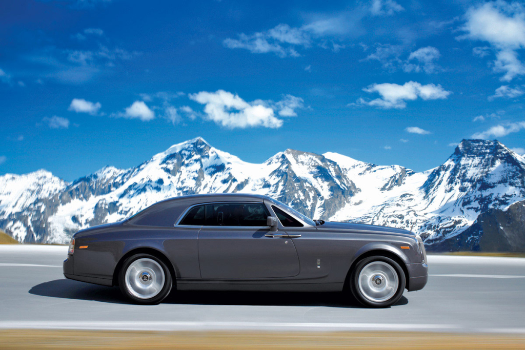 Rolls-Royce Phantom photo 7