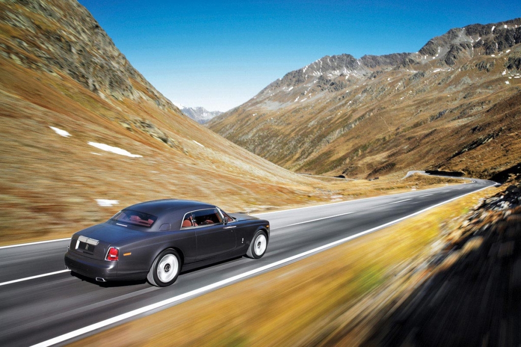 Rolls-Royce Phantom photo 8