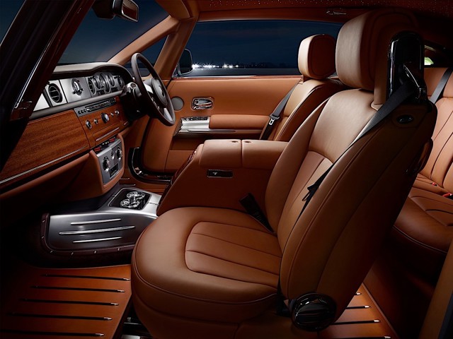 Rolls-Royce Phantom photo 35