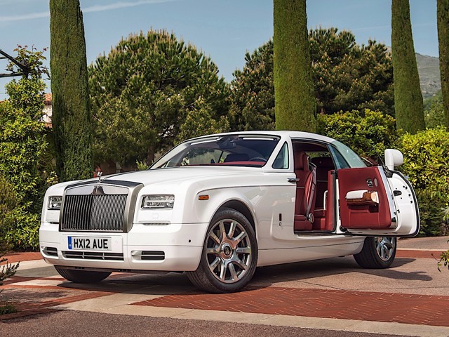 ROLLS-ROYCE Phantom