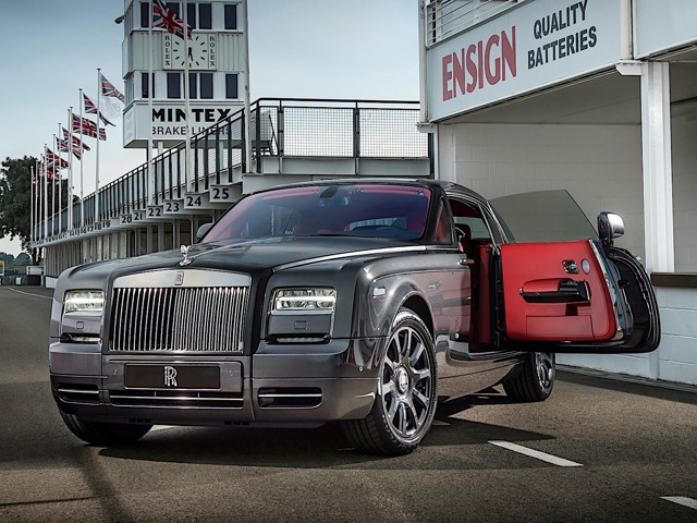 Rolls-Royce Phantom photo 19