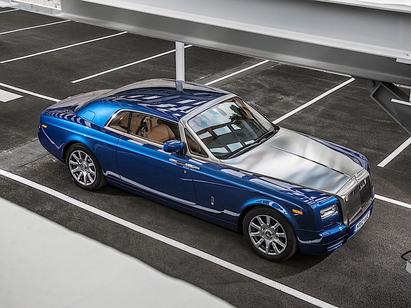 Rolls-Royce Phantom photo 27