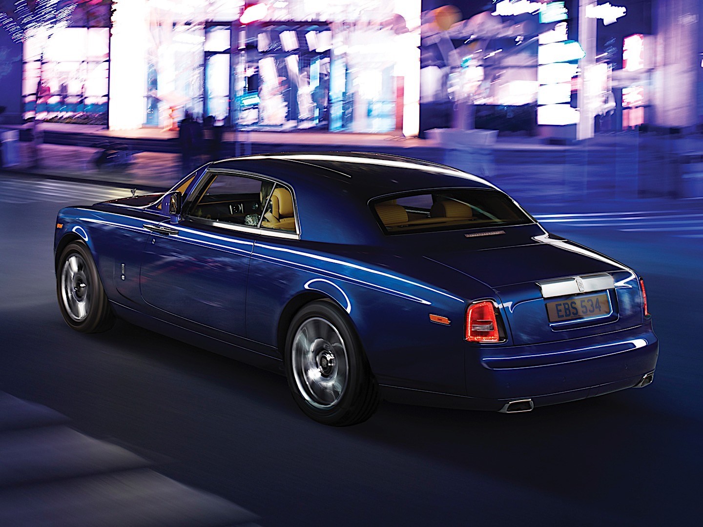 Rolls-Royce Phantom photo 32