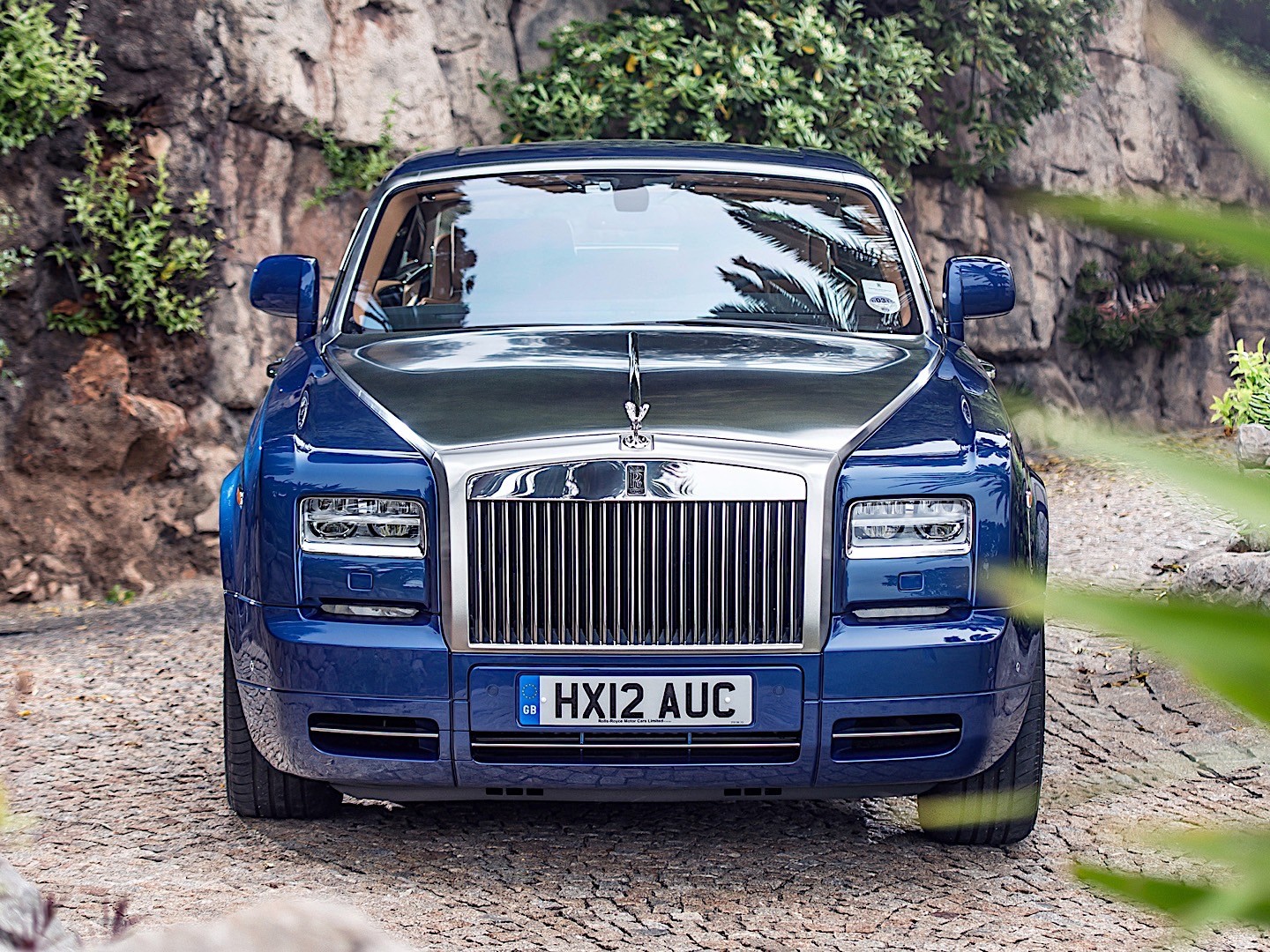 Rolls-Royce Phantom photo 33
