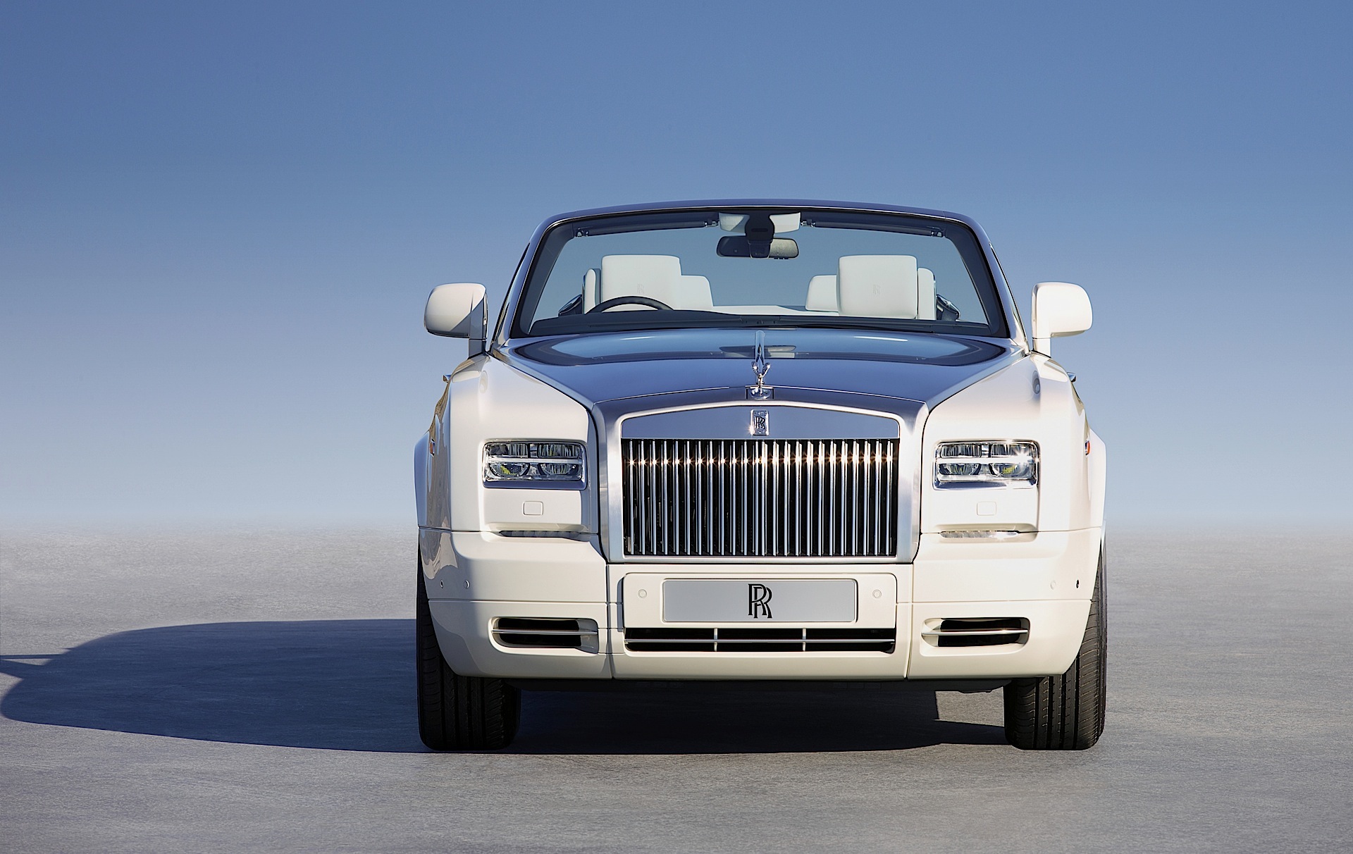 Rolls-Royce Phantom photo 19