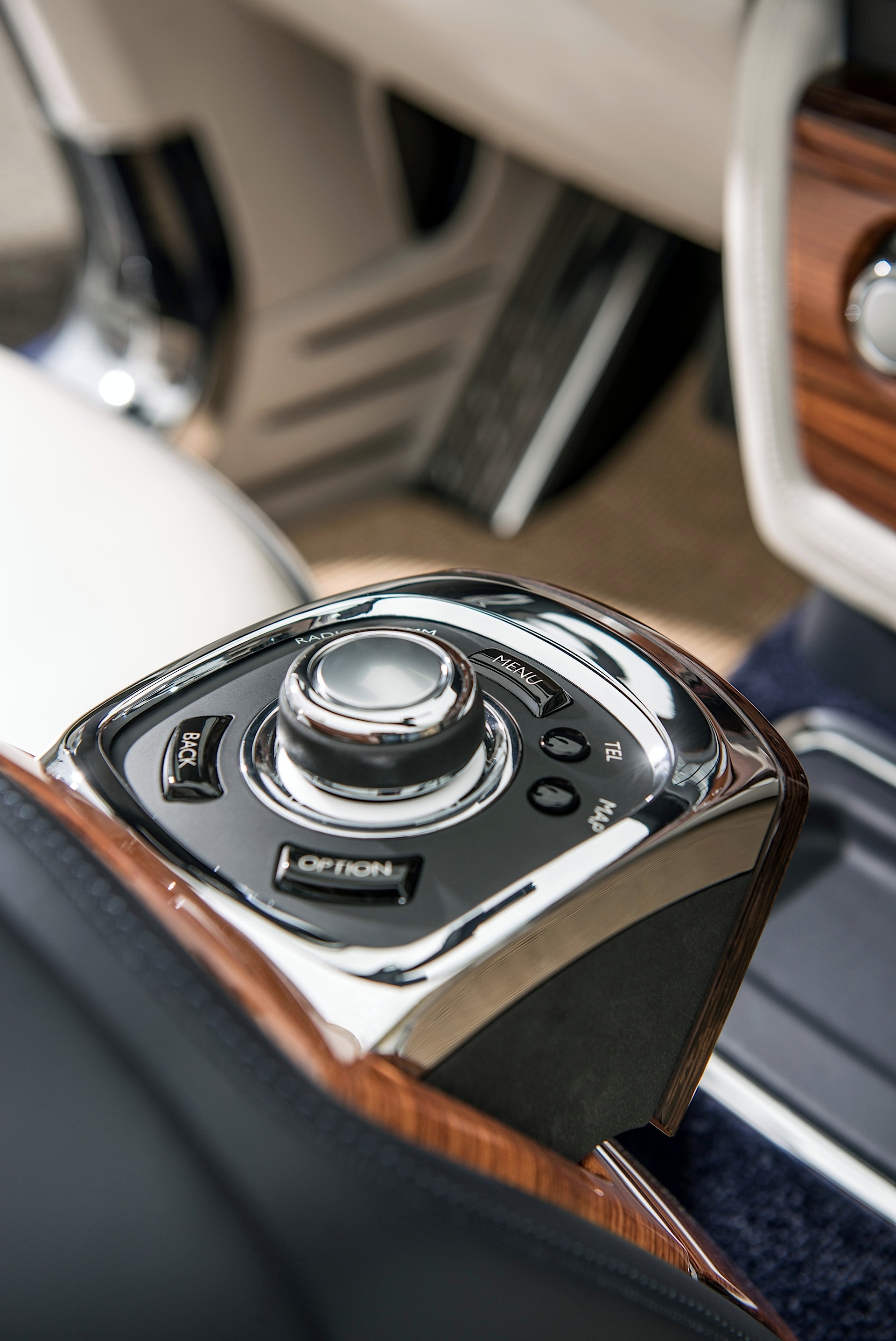 Rolls-Royce Phantom photo 46