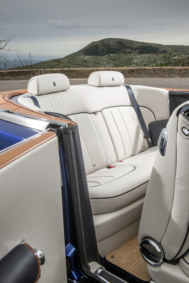 Rolls-Royce Phantom photo 48