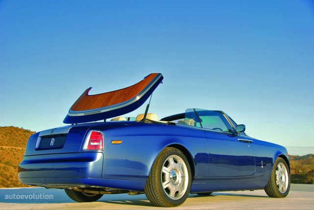 Rolls-Royce Phantom photo 8