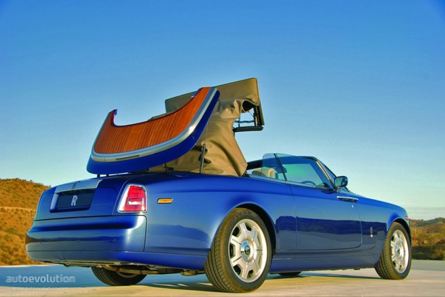 Rolls-Royce Phantom photo 9