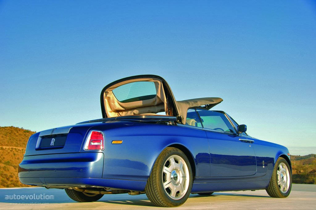 Rolls-Royce Phantom photo 11