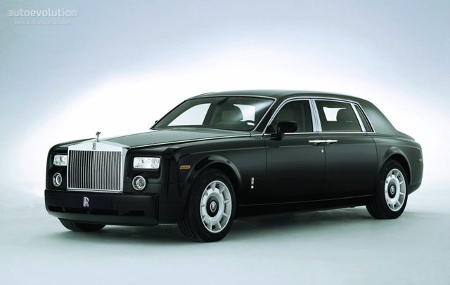ROLLS-ROYCE Phantom