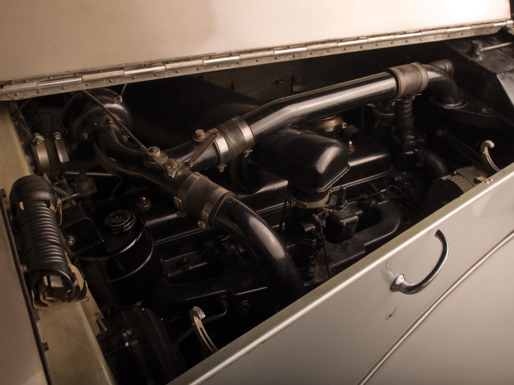 Rolls-Royce Silver Dawn photo 10
