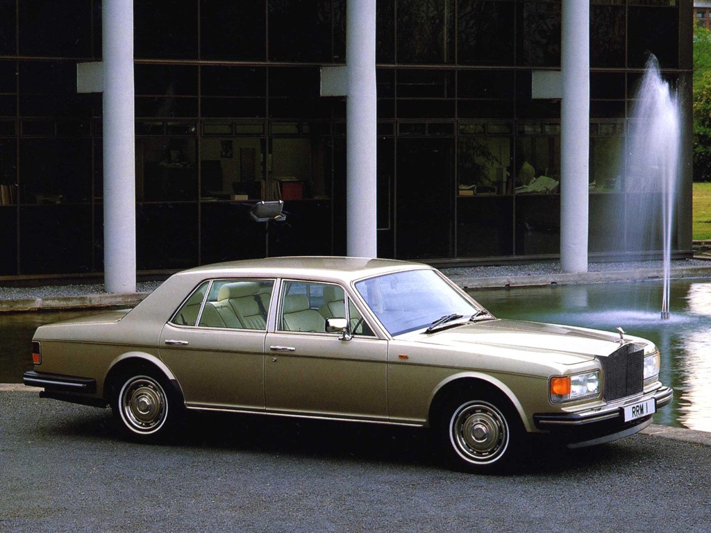 Rolls-Royce Silver Spirit photo 2