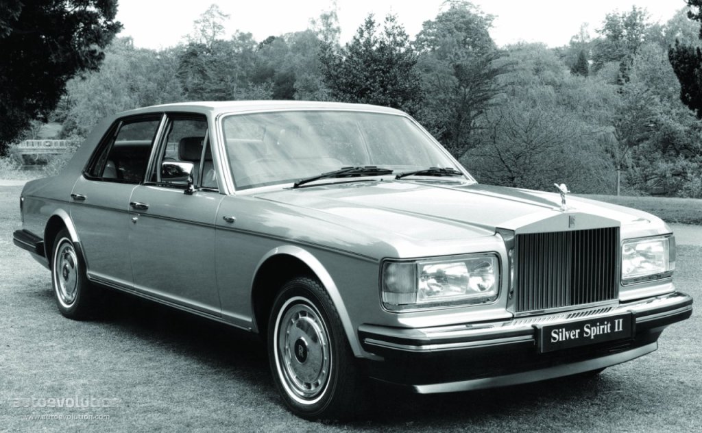 ROLLS-ROYCE Silver Spirit