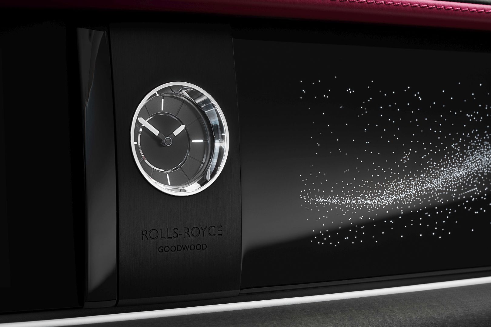 Rolls-Royce Spectre photo 31