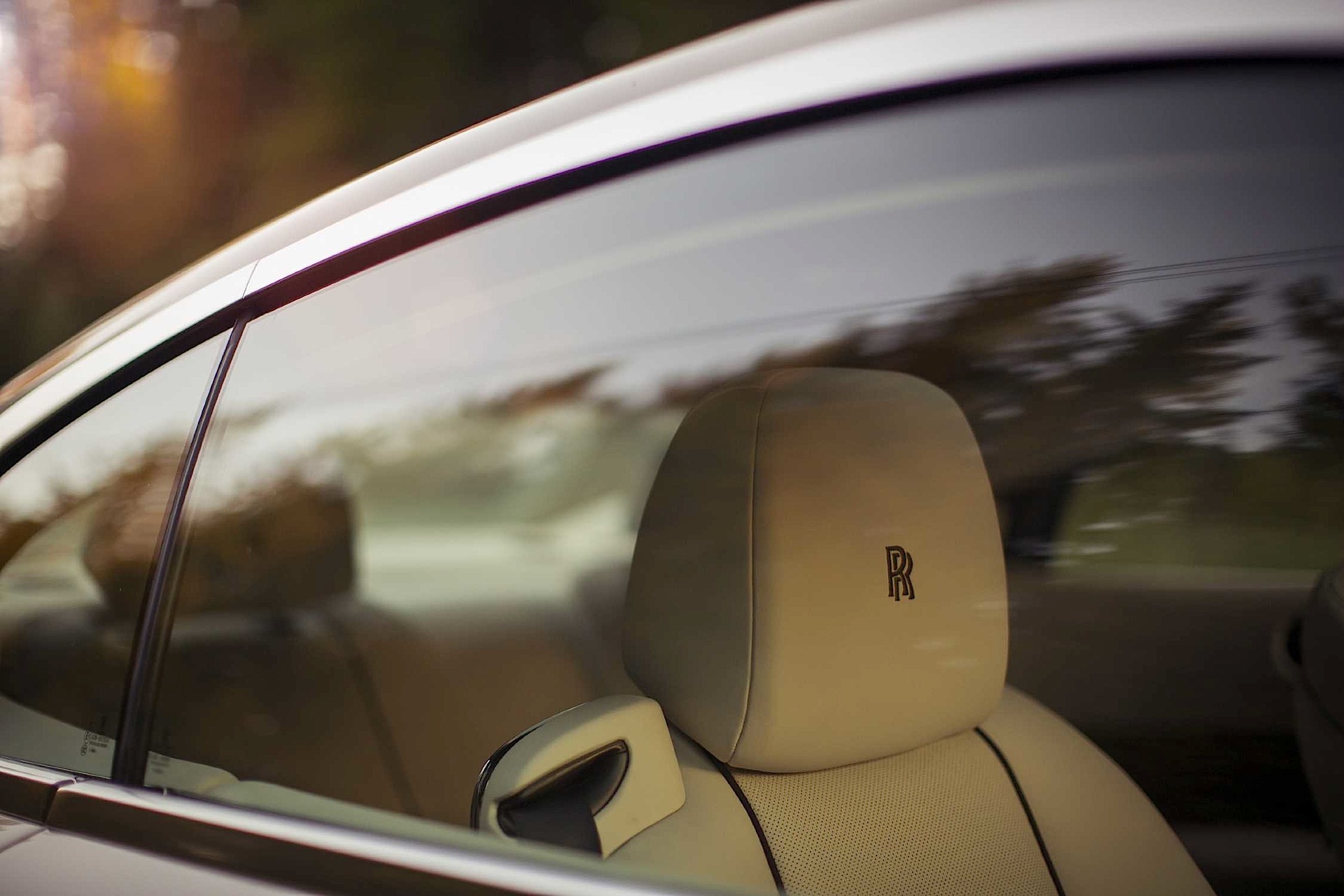 Rolls-Royce Wraith photo 47